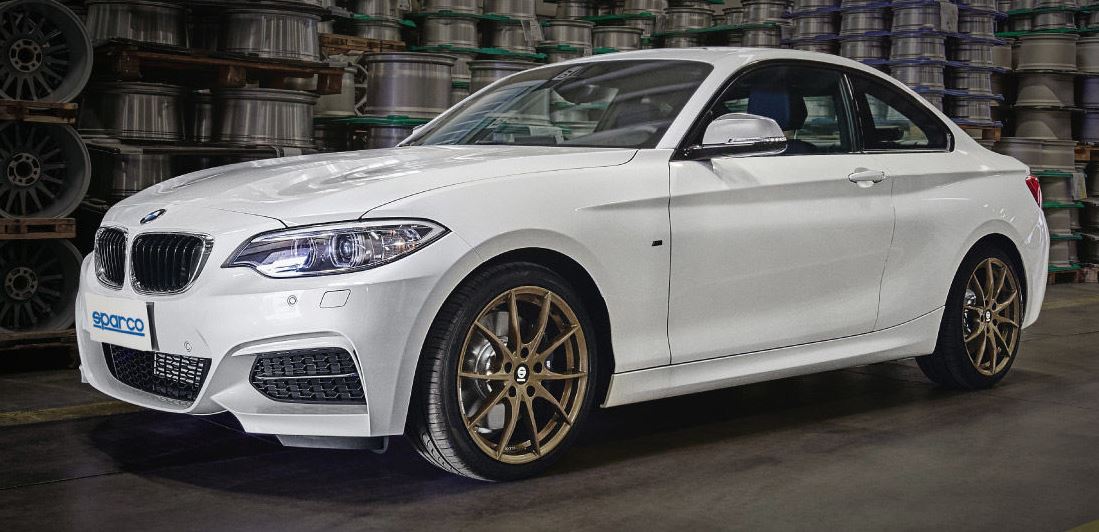 bmw met nieuwe velgen