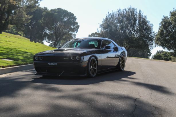 zito velgen op zwarte auto